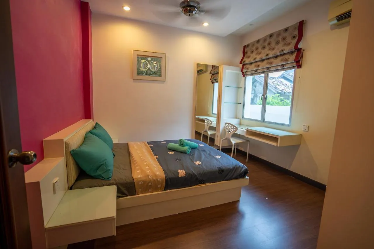 Cozy Gurney Georgetown Private Apartment Penang 0*, George Town Malezya